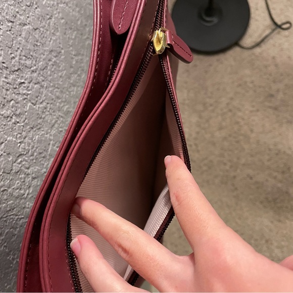 RADLEY LONDON Burgundy Crossbody Bag - Picture 4 of 6